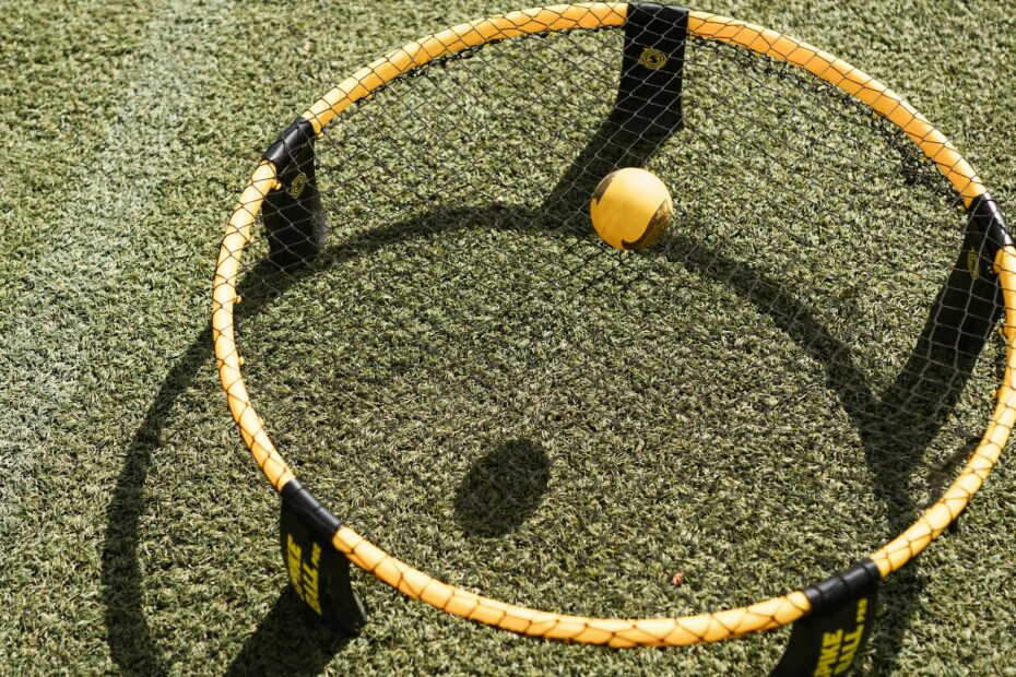 What Is Spikeball Rules?